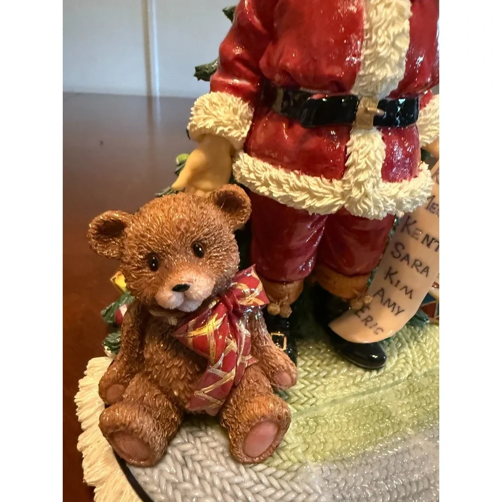 Vintage Musical Santa Claus Figurine with‎ Christmas Tree Teddy Bear Here Come
